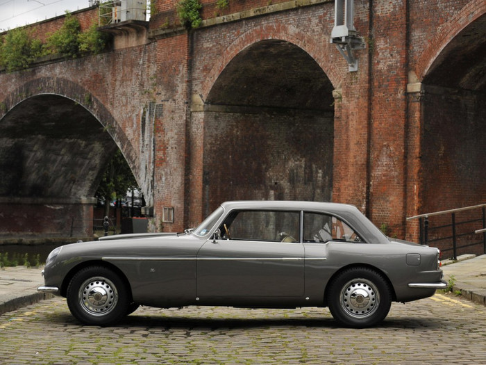 Эксклюзивный Bristol 406 GT SWB Coupe