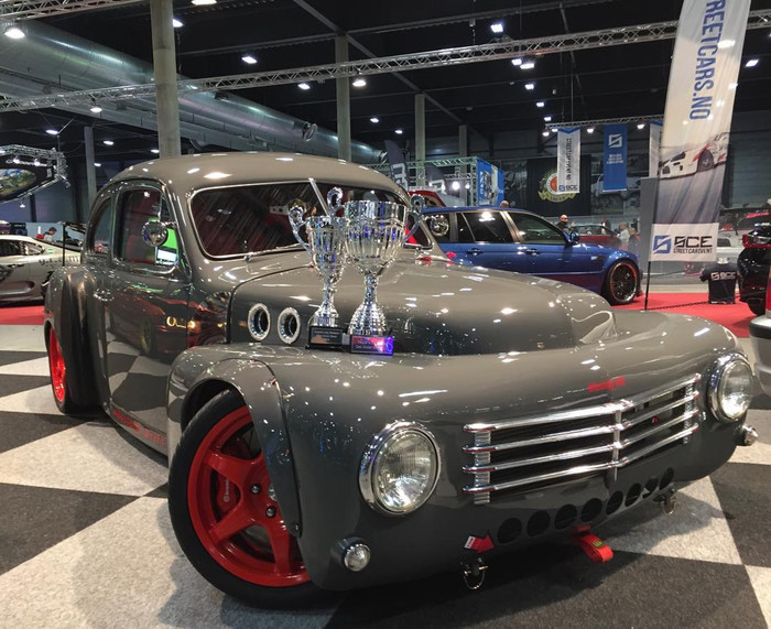 Volvo PV444 с 800-сильным 2JZ-GTE