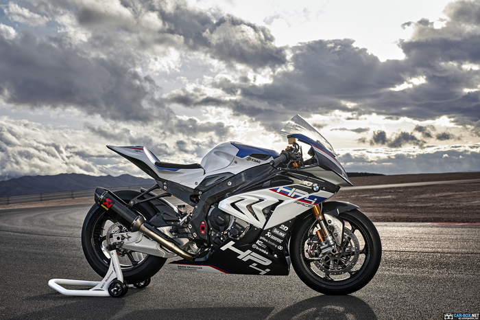 BMW S1000RR HP4 RACE супербайк