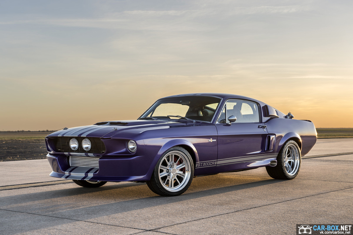 Реплика '67 Shelby GT500CR 900S Mustang